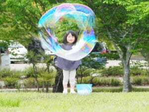 ★☆飛ばそう！ジャンボしゃぼん玉☆★